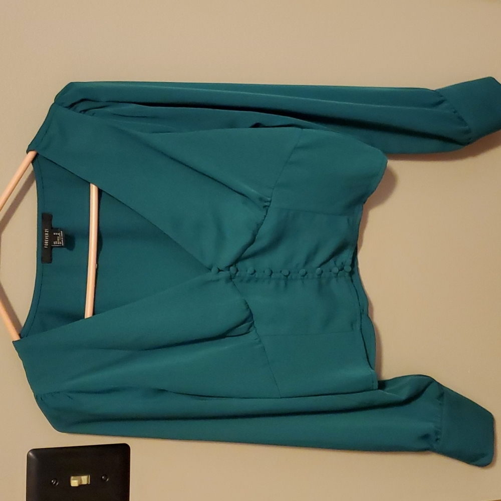 #13 Forever 21 cropped blouse